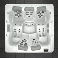 A7D Bullfrog Outdoor Whirlpool