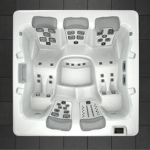  A7D Bullfrog Outdoor Whirlpool