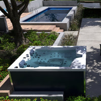 MB300 Outdoor Whirlpool Infinitas 