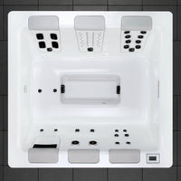 Stil 7 Outdoor Whirlpool Bullfrog 