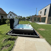 Spa-Frame Teilversenkung mit Whirlpool im Garten